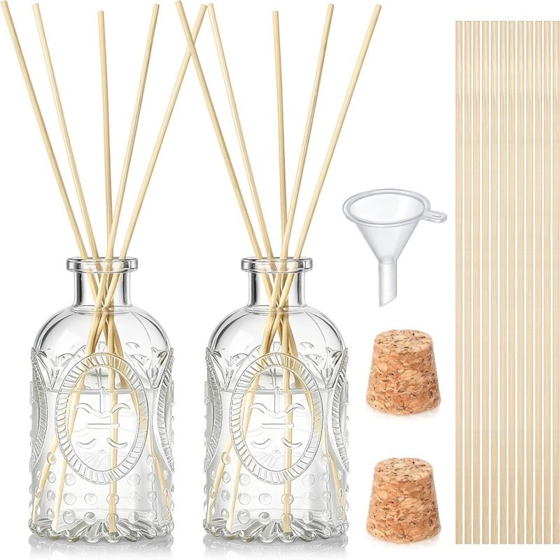 2-Piece Set Glass Reed Diffuser Bottles, Vintage Design Embossed Floral Transparent Diffuser Bottles with 50 Reeds